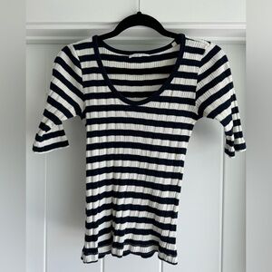 Doen stripe top medium